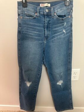 Signature by Levi Strauss Blue High-Rise Straight Jeans